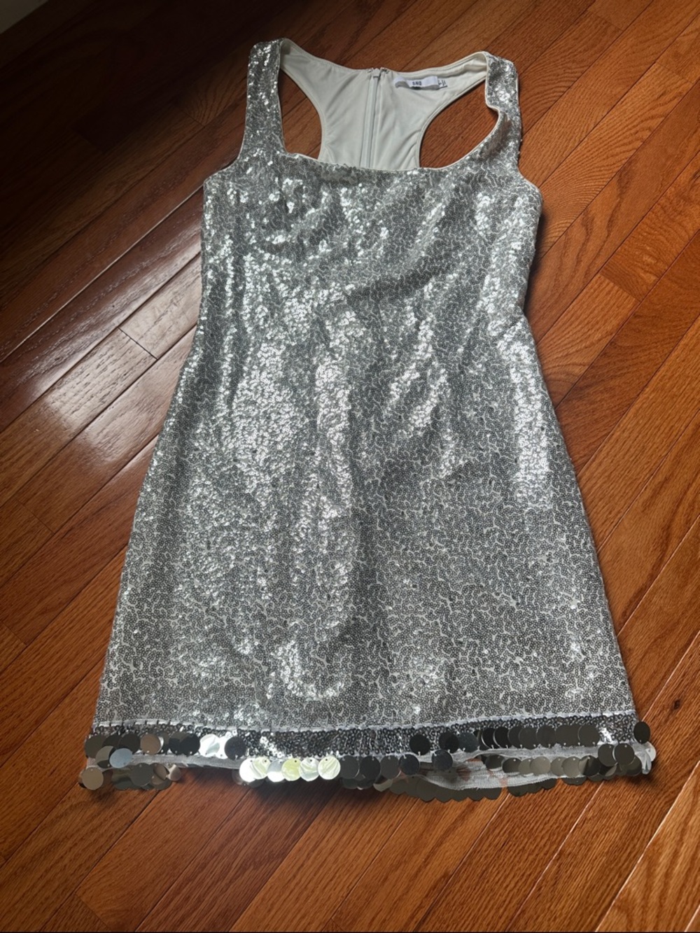 NWOT NEVER WORN Tadashi Shoji Silver Sequin Racerback Dress